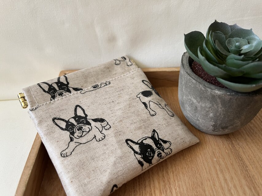 バネ口ラミネートポーチ　フレブル