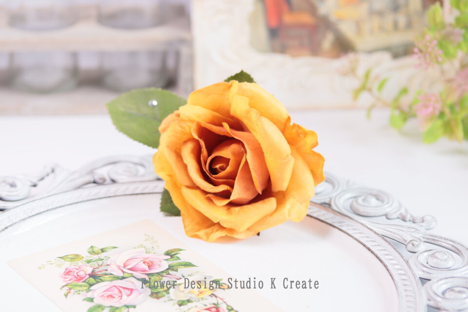 華やか☆オレンジの薔薇と葉っぱの髪飾り バラ フローレス 髪飾り