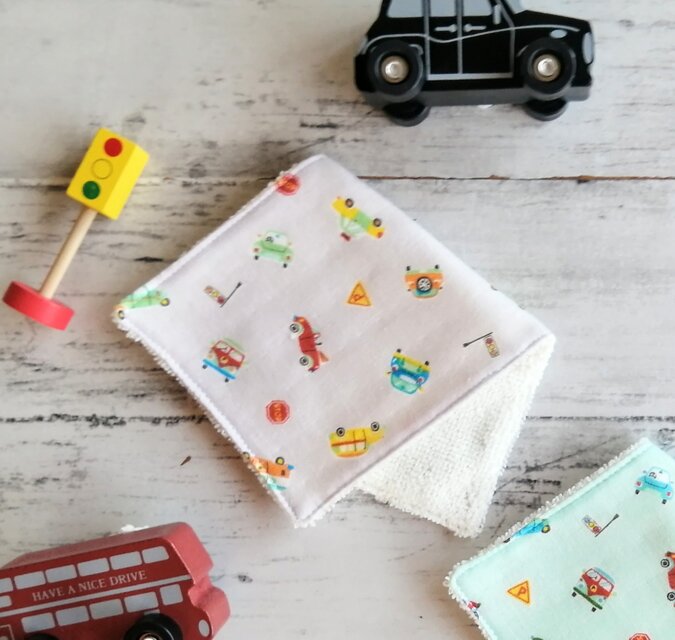 車柄　ハーフハンカチ　ガーゼハンカチ　タオルハンカチ　ダブルガーゼ　名入れ