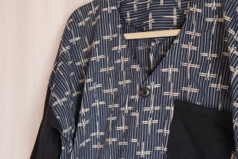 トンボ柄浴衣リメイク　　ダボシャツ　鯉口シャツ