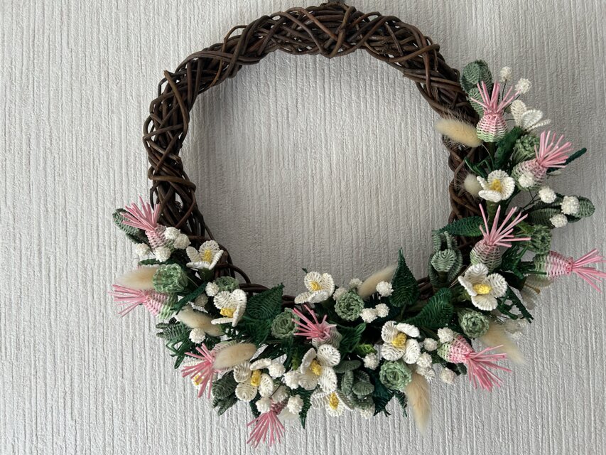 籐の花のリース(ドクダミとあざみ）