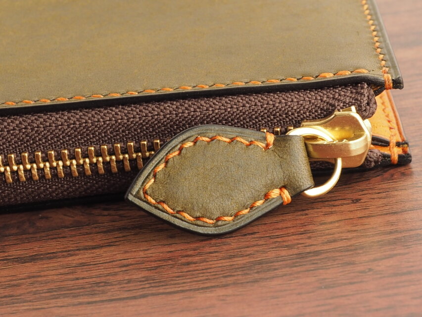 総手縫い│イタリアンレザーマルゴー│L字ファスナーのミニウォレット