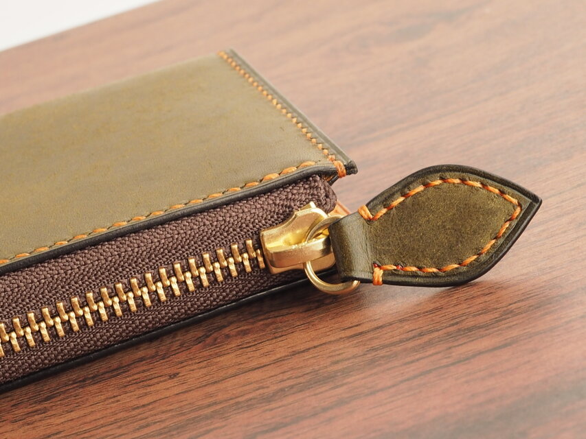 総手縫い│イタリアンレザーマルゴー│L字ファスナーのミニウォレット