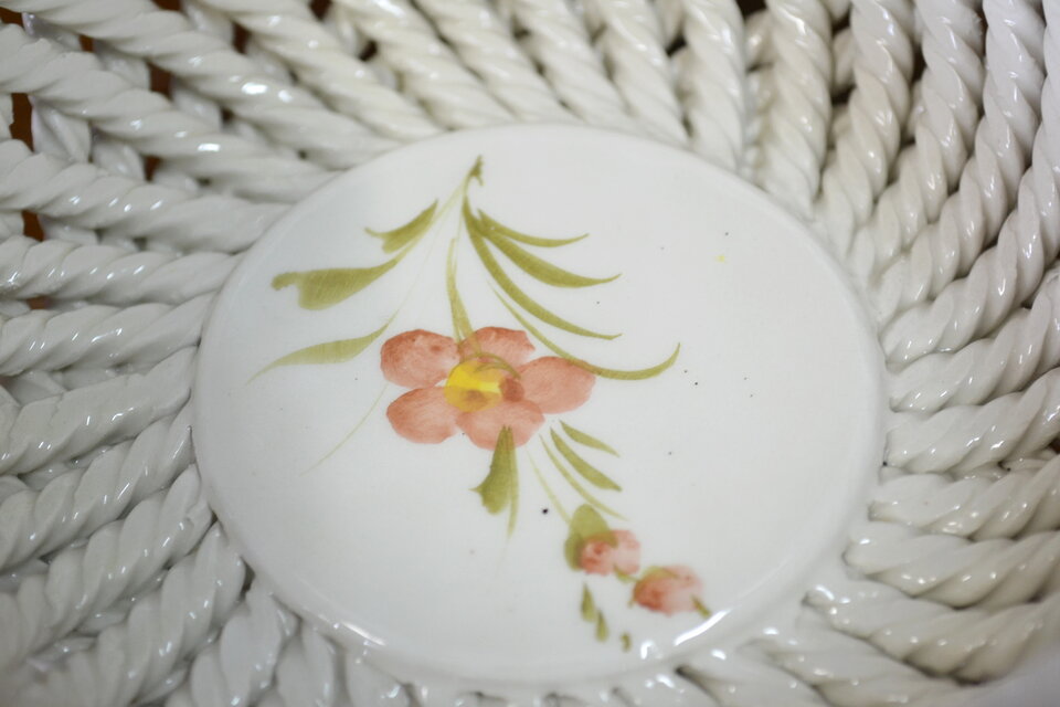 陶器　イタリア製　花かご　陶花 Amazon.co.jp: イタリア製 陶器 バスケット ローズ かご