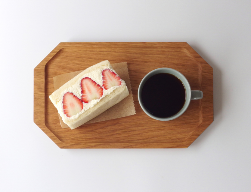 おもてなしプレート【オーク/Mサイズ】木のお皿　トレイ　ウッドプレート