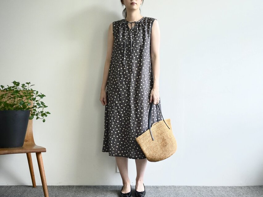 ノースリーブワンピ  ❤︎ ドットグレー　No.346