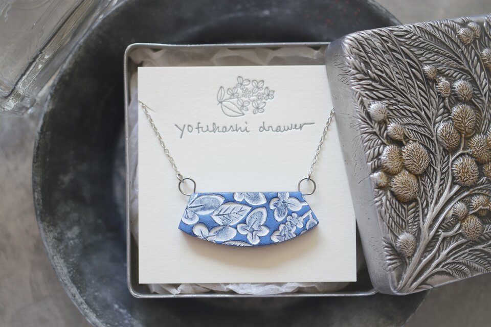 : : : 陶土の草花ネックレス : : : 1358