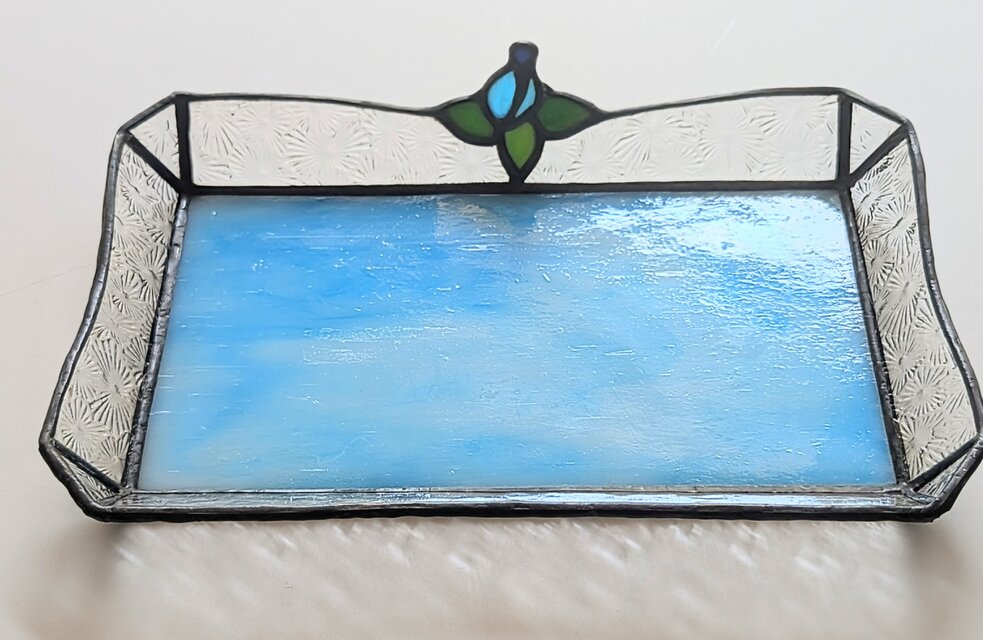 薔薇のトレー　（yoshiko yano）