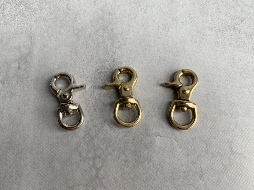 スマートキーカバー購入者様のみ購入可　ナスカン金具　真鍮無垢　オプション商品