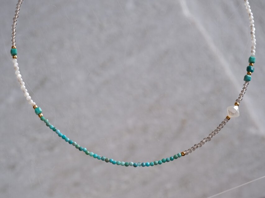 手作りネックレス天然石　マザーオブパール New design ✨ Beautiful Mother of Pearl Charm Necklace 新作