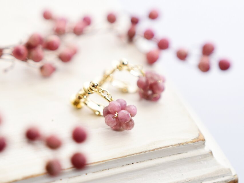 【イヤリング】ピンクトルマリン ペッパーベリー 実 金平糖 10月誕生石／誕生日プレゼントにも