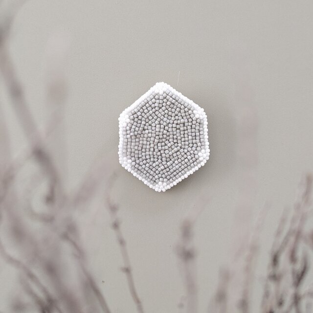 monolog 星屑ブローチ typeC GRAY