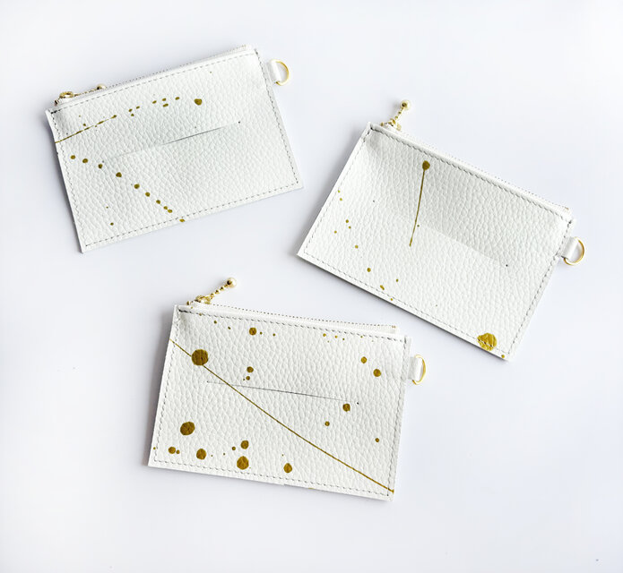 オフホワイト×ゴールド　馬革　ポケット付きティッシュケース　スリムタイプ　撥水レザー