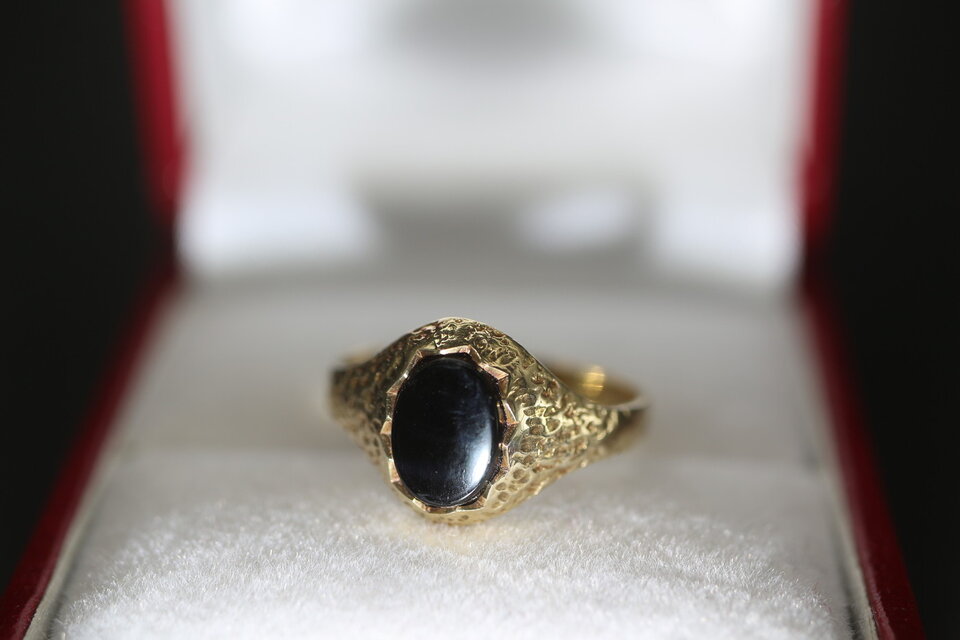 ビンテージ 英国 イギリス ロンドン 1980年 天然 クォーツ ゴールド 指輪 リング 純金率 375  J188