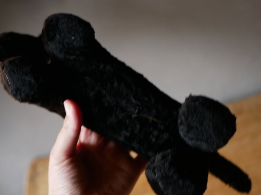 ベロを出した黒いワンちゃん ぬいぐるみ フランスアンティーク | iichi