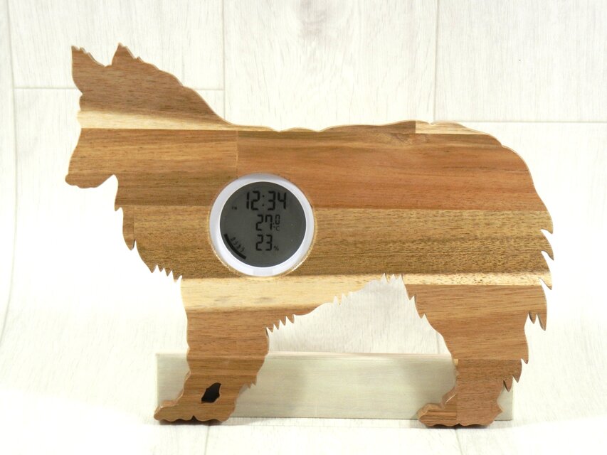 デジタル温・湿度計（時計付）シェットランド・シープドッグ【木製（アカシア集成材）】（置き・掛け兼用）