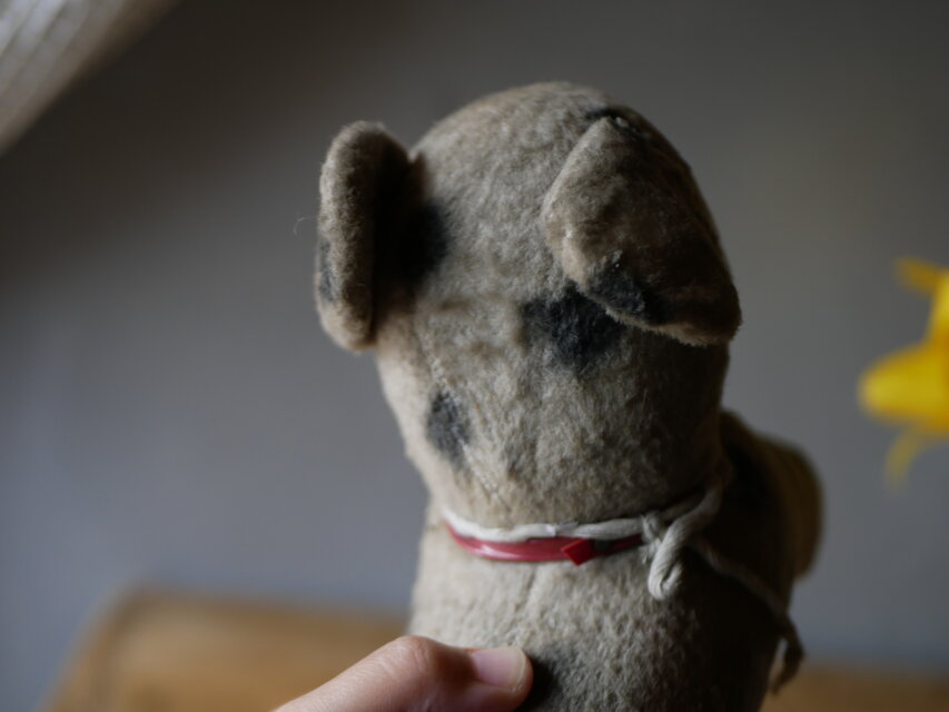 ドット柄のワンちゃん 犬 アンティークトイ ぬいぐるみ フランス