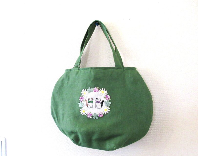 仲良し猫とお花の手提げバッグ 紀州リネン グリーンB