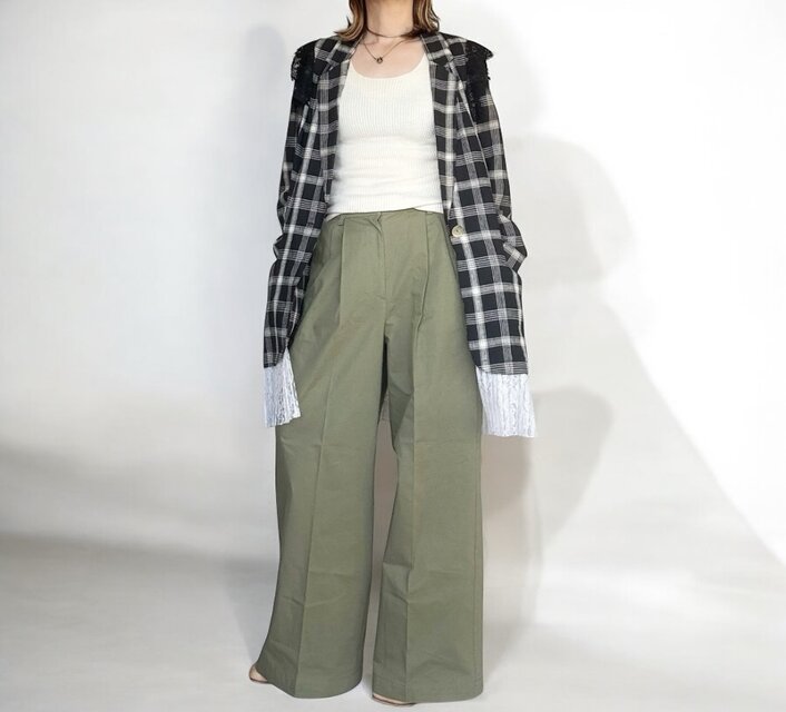 used chino cloth pants (khaki)