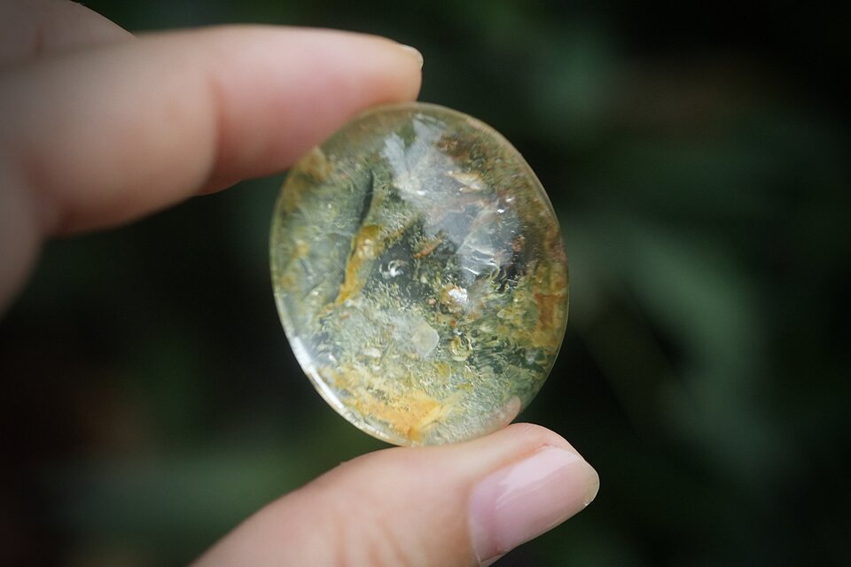 虹入り 黄金クォーツイン★ ガーデンクォーツ s1428