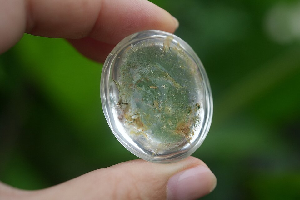 虹入り 黄金クォーツイン☆ ガーデンクォーツ s1428 | iichi 日々の