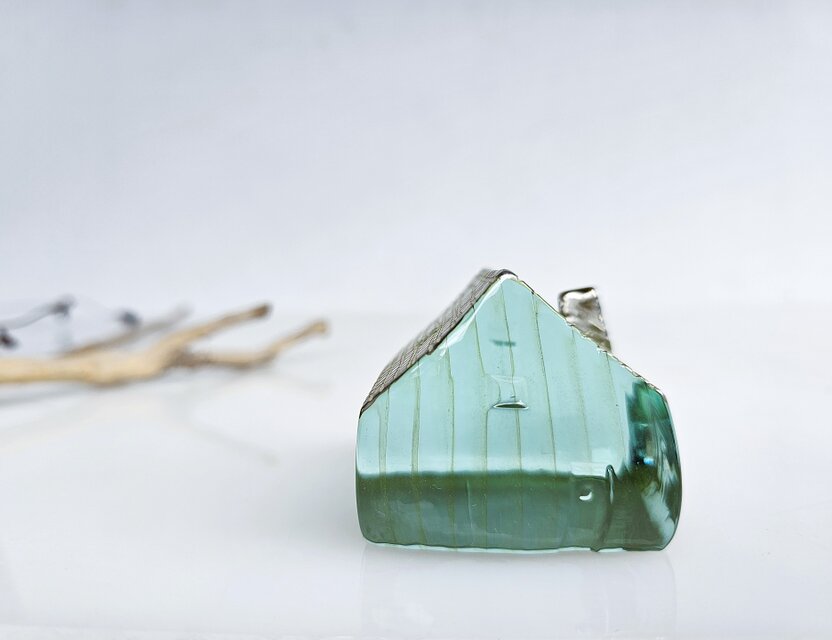 グリーン　クリスタル　バッファローの置物　ハンドメイド　希少品 グリーン クリスタル バッファローの置物 ハンドメイド 希少品