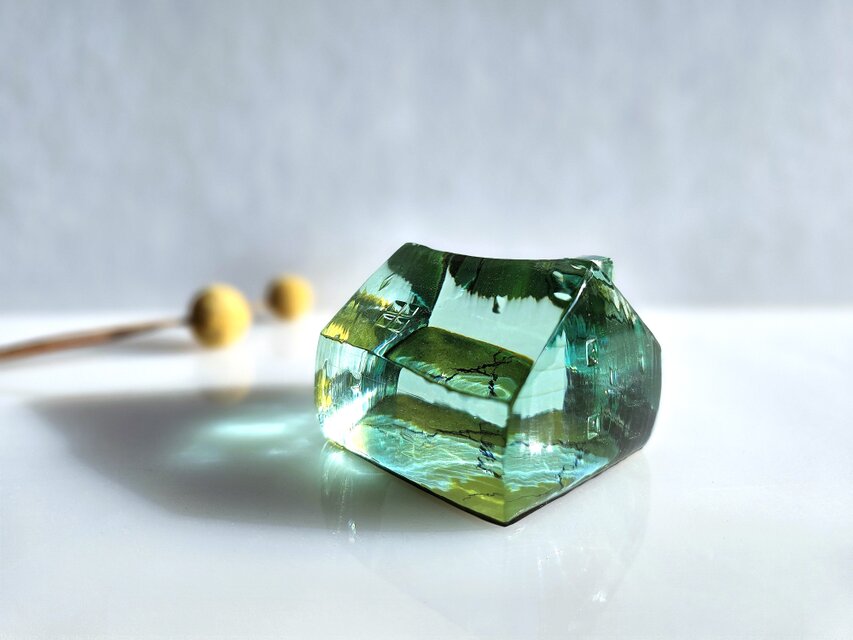 ガラスの家　置物　インテリア　銀澄ゴールドクリア