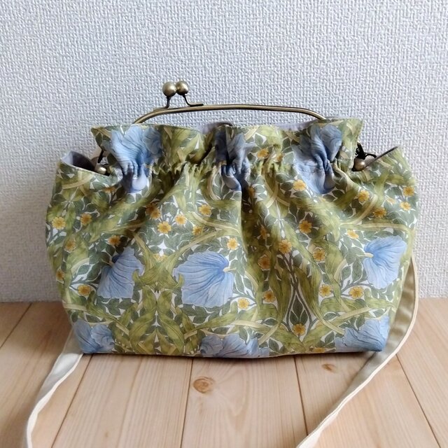 ウイリアム・モリスがま口バッグ William Morris］がま口ポーチ ウィリアムモリス いちご泥棒