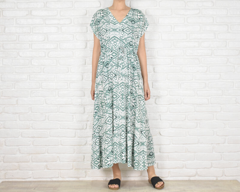 新作！エスニック柄Vネックフリルワンピース　グリーン