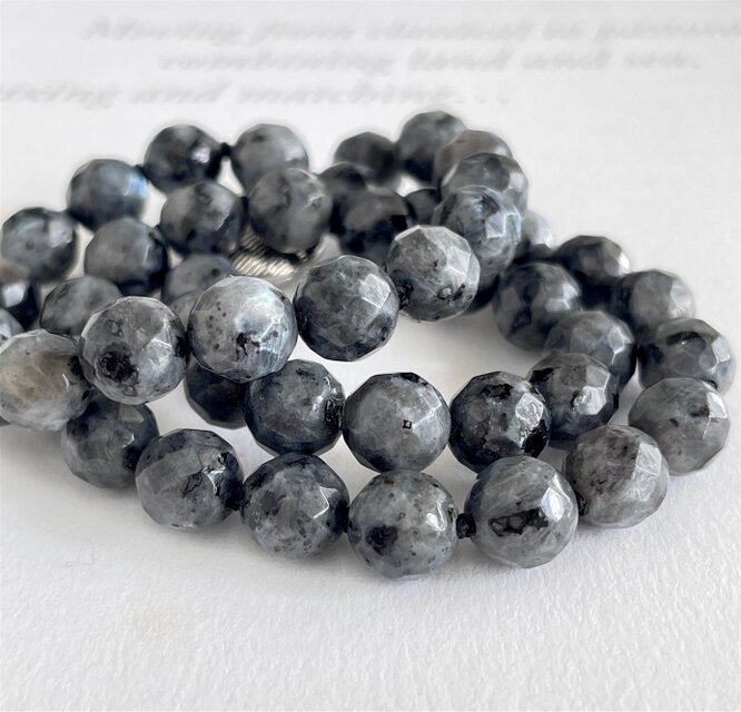 2本でロングに 淡水パール＆ラルビカイト 2本セットのチョーカー