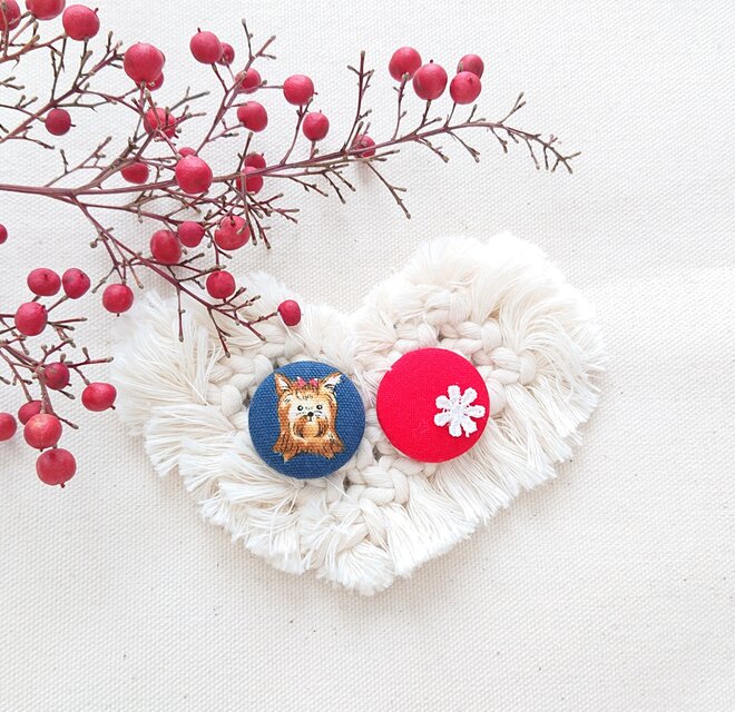 ★くるみボタンブローチ★