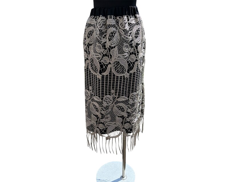 【一点もの】アンティーク舶来レースの揺れるスカート