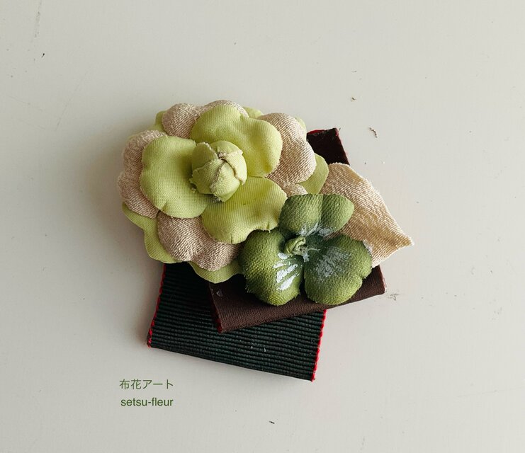 A  250  リボンにプチカメリア