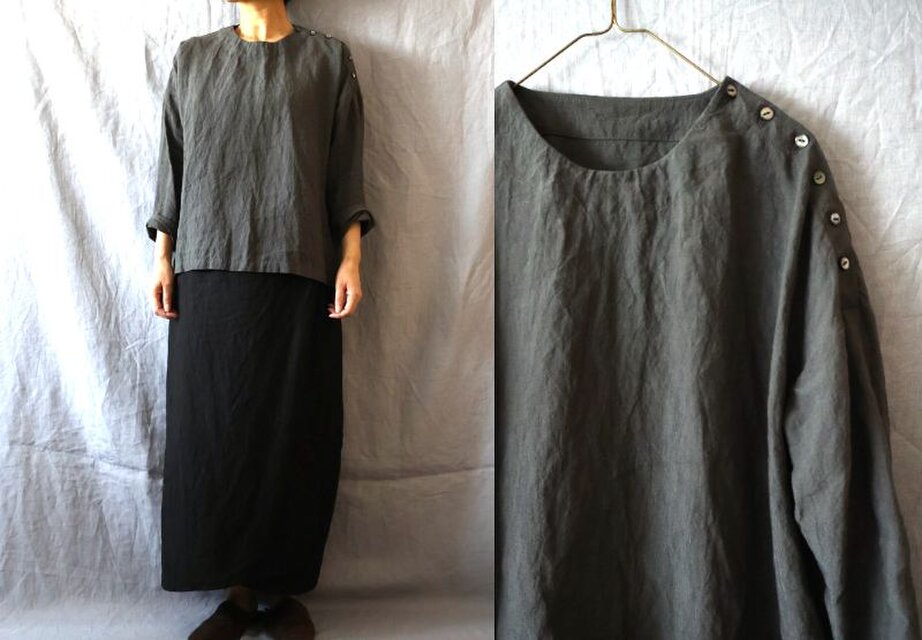 【受注制作】濃チャコールグレー/天日干し40リネン　きっちりクルー肩開きゆるり長袖プル