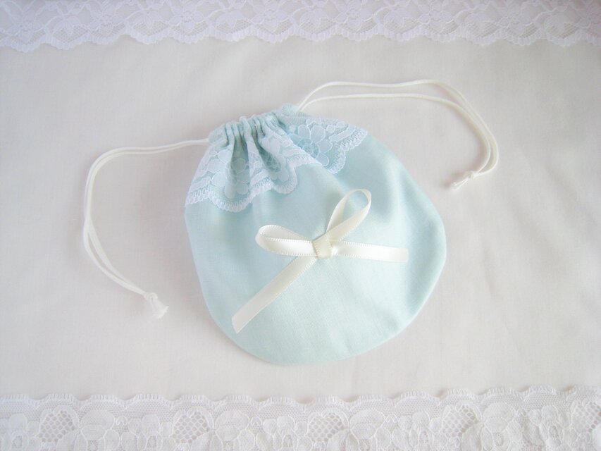 可愛いレースとリボンの巾着袋(アクア）