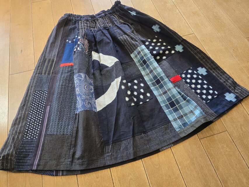 着物リメイク 絣(木綿)のパッチワークティアードスカート 蚊絣