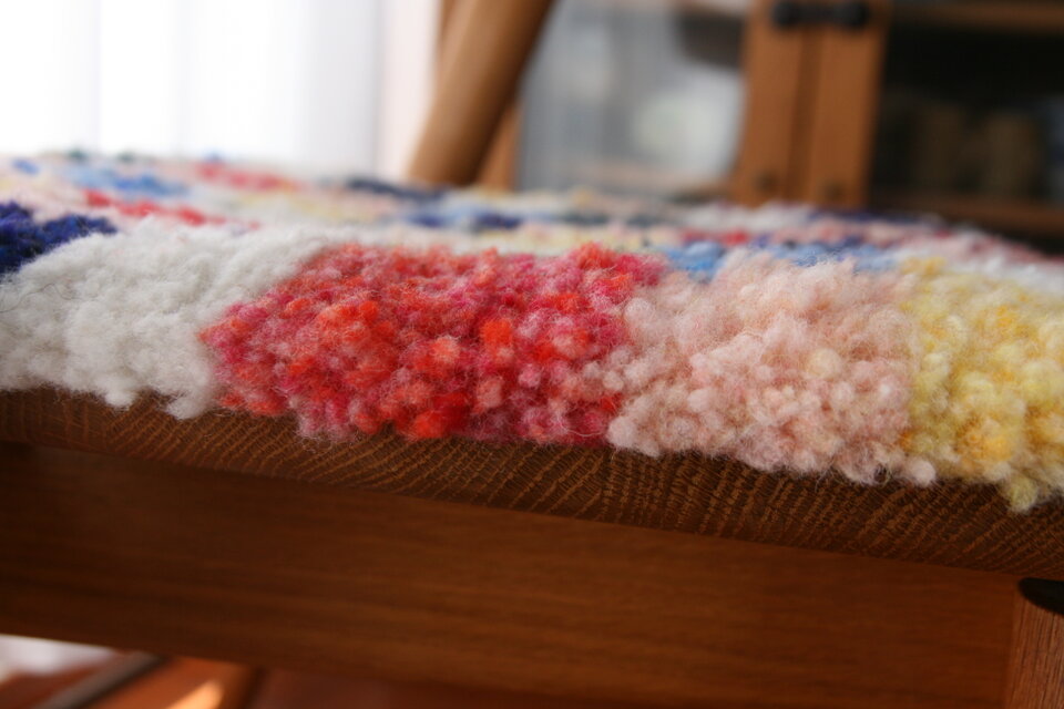 ノッティングチェアマット ホームスパン（手紡ぎ手織り）パッチワークA