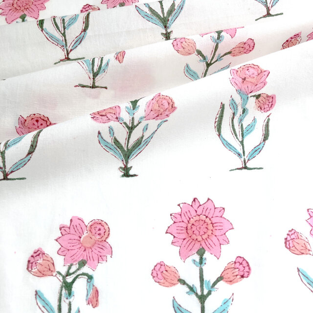 インド ブロックプリント生地 [74cm単位切売] サンガネリ 水仙 ピンク MT 花 フラワー　IF0243