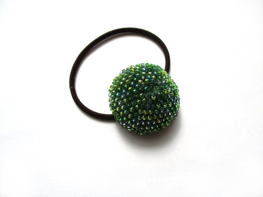 ビーズクロッシェヘアゴム（グリーンミックス）