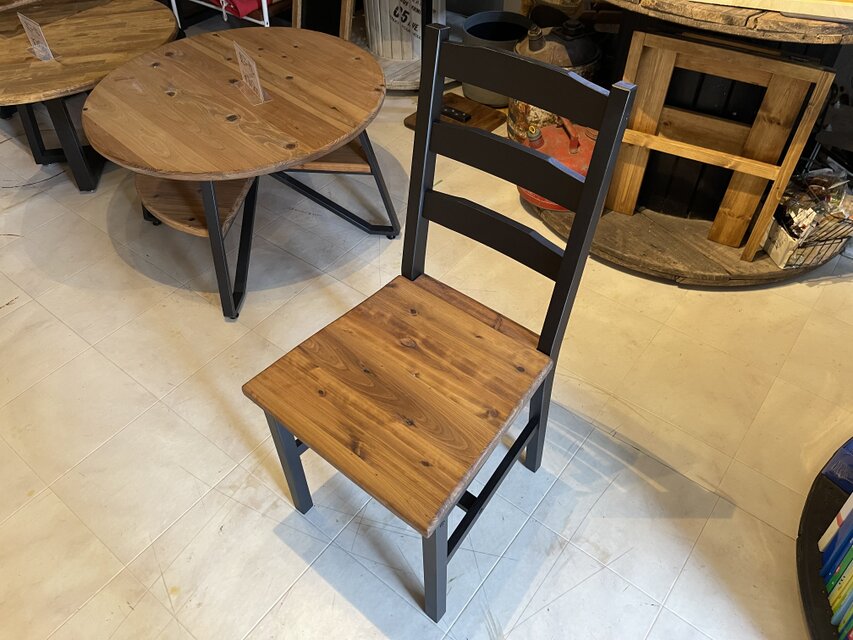 在庫あり　即納　Ok  Hotaru 椅子　チェアー　ダイニングチェア　リビング　アップサイクル　家具　天然木　無垢材