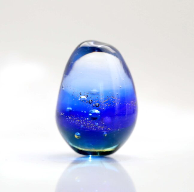 outlet] ガラスの雫の小さなオブジェ 「湧水」 | iichi 日々の