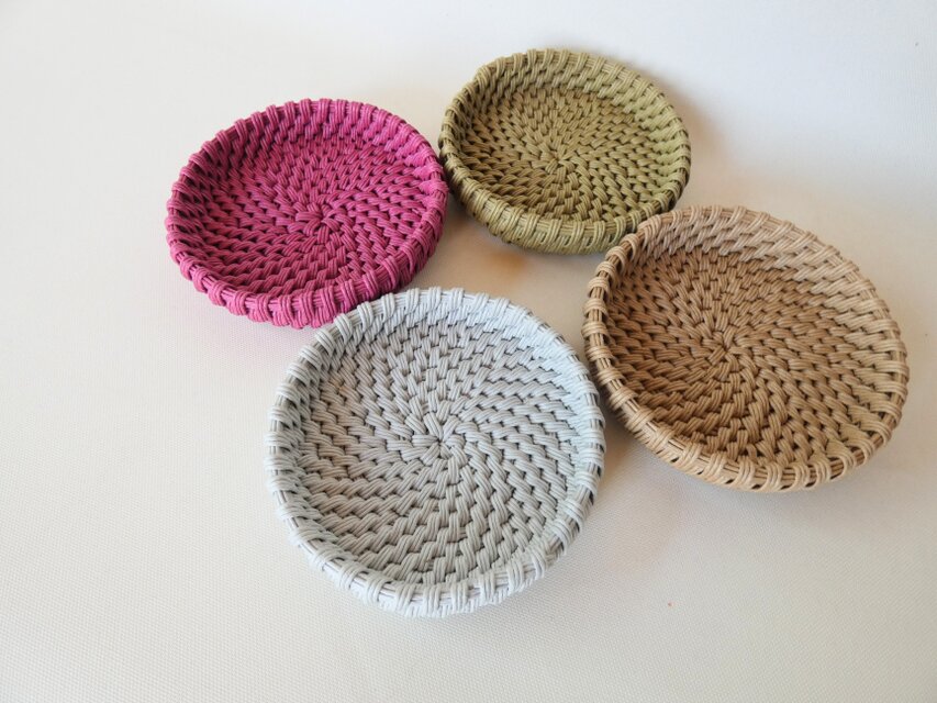 送料無料  ちょこっと置き場 小さな丸かご