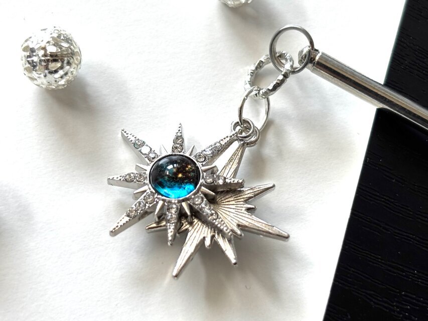 かんざし　シルバーと青の星のダブルチャーム　水色　ブルー　シルバー　夏　一本挿し　一本簪　シンプル　揺れる