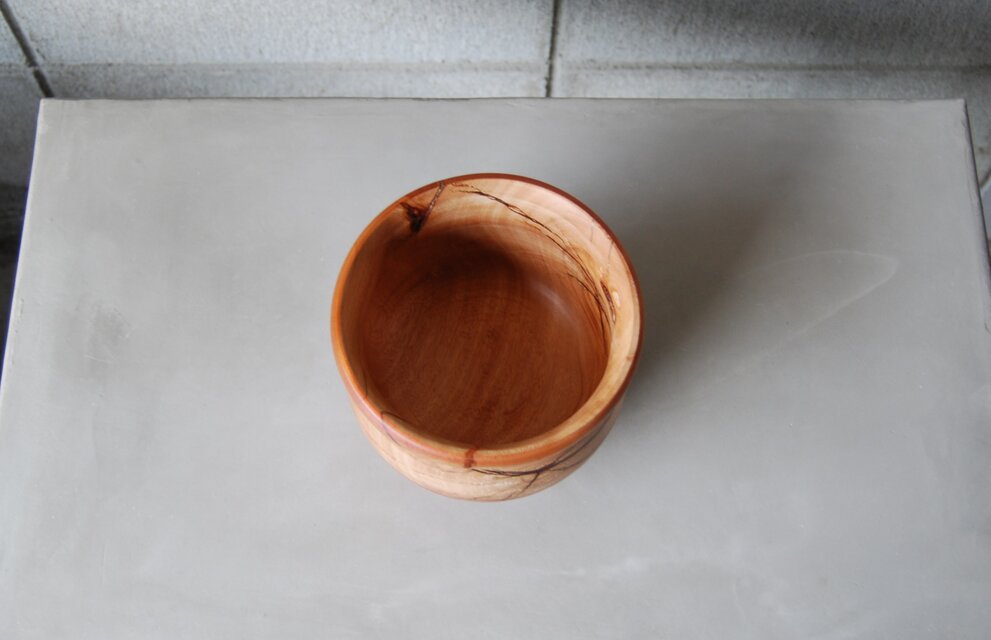 WOOD＋レジン 03 蓋付き小物入れ | iichi 日々の暮らしを心地よくする