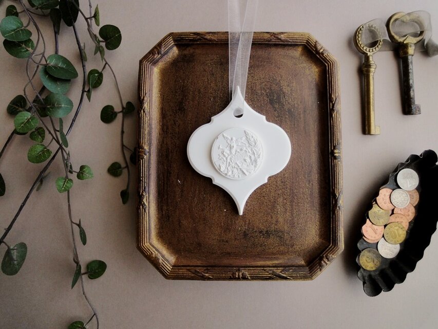 古代コインデザインのアロマストーン 妖精 ■ アラベスクオーナメント ■ 6種類から香りが選べる