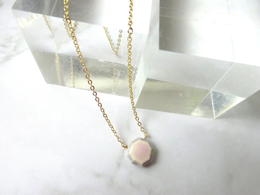 八角jewel cut necklace　（オーキッドカラー＋グレイ）のコピー