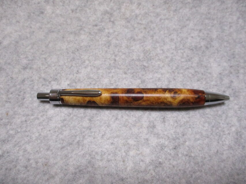 本花梨瘤　紅白ツートン　キヌカオイル仕上げ　木軸ボールペン(シャープペンシル)