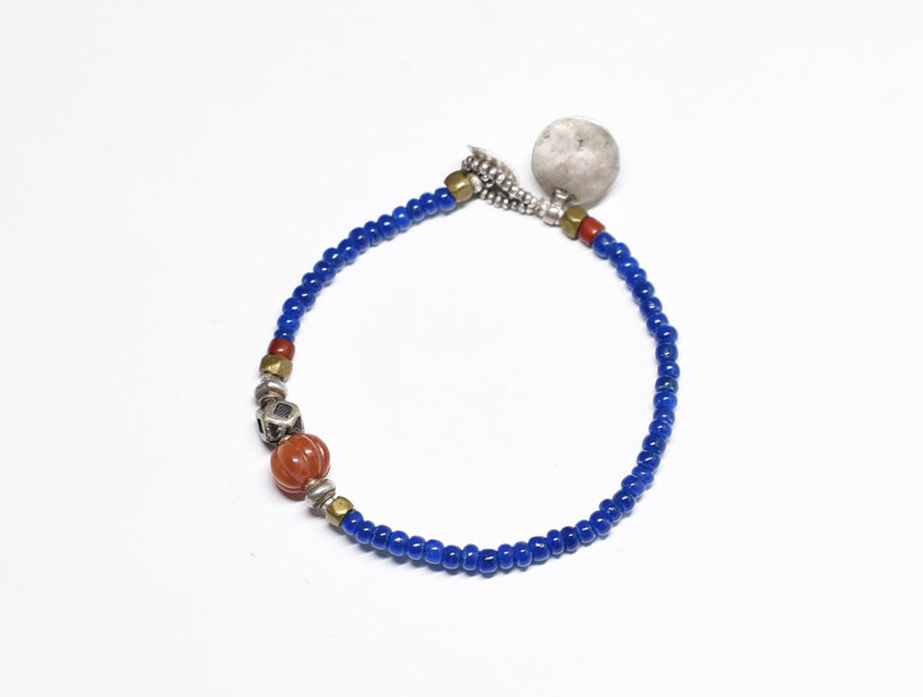 蜜柑型カーネリアンとトゥアレグビーズ、コバルトブルービーズ