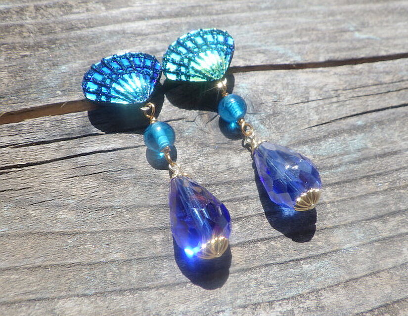 Deep Sea Mermaid Drop Earrings 深海の人魚のピアス | iichi 日々の