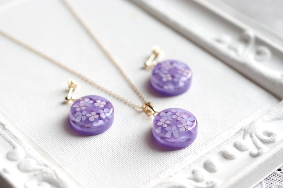 レジンアート ラウンドペンダント〈紫陽花②パープル〉 | iichi 日々の